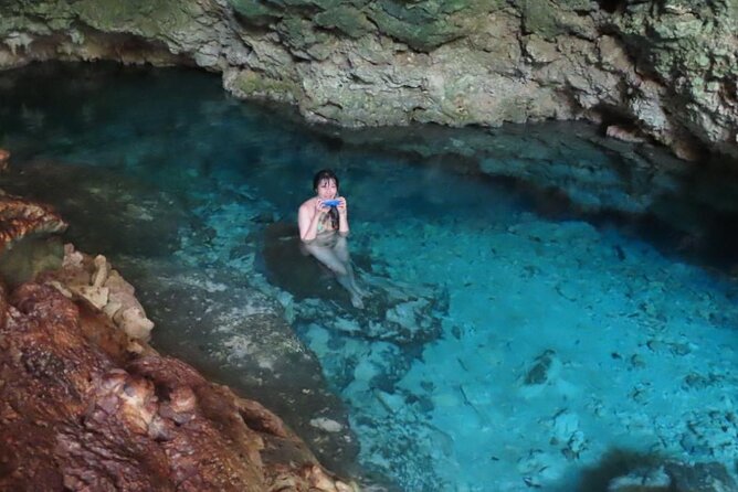 Private Full-Day: Dolphin & Monkey Jungle Adventure - Jozani Forest and Zanzibar’s red colobus monkeys