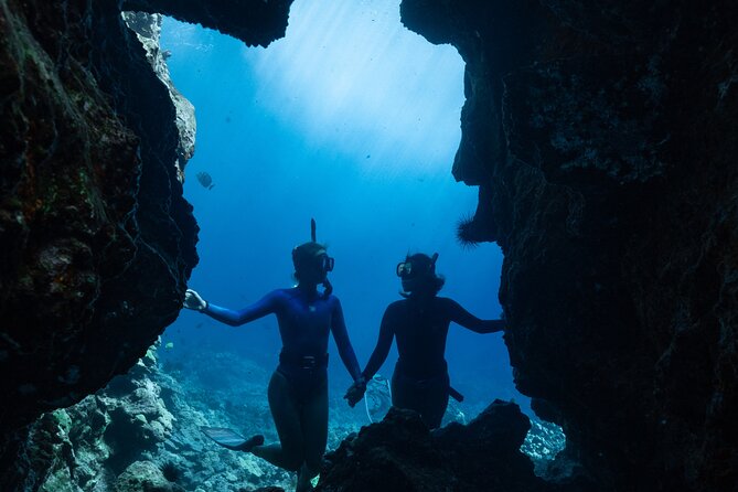Private Kealakekua Bay Snorkel and Dolphin Watch - A few practical cautions before you commit