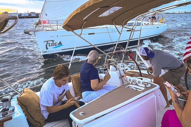 Private Morning Sail, Dolphin and History Tour on Mystique - History without a crowded tour group