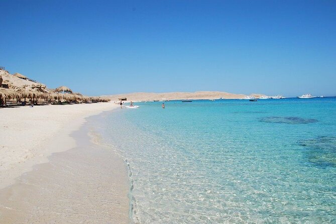 Private Speedboat To Dolphin House & Magawish Island _ Hurghada - A short boat ride to Magawish Island
