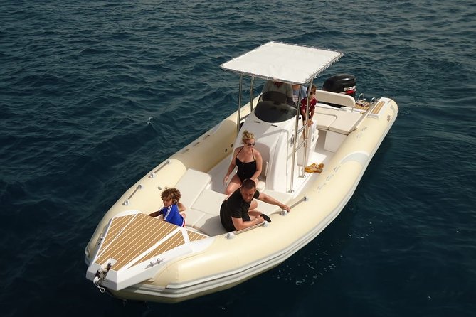 Private Speedboat Trip To Dolphin House In Hurghada - What is included and what costs extra