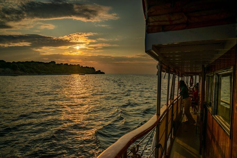 Pula: Brijuni National Park Sunset, Dolphins & Dinner Cruise - What the $64 price really buys you