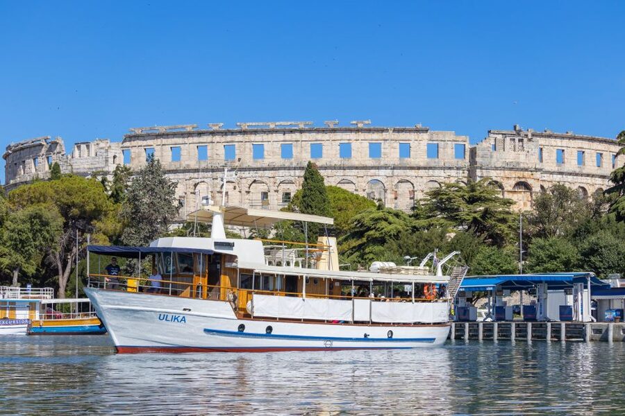 Pula: Brijuni National Park Sunset, Dolphins & Dinner Cruise - Who should book this cruise