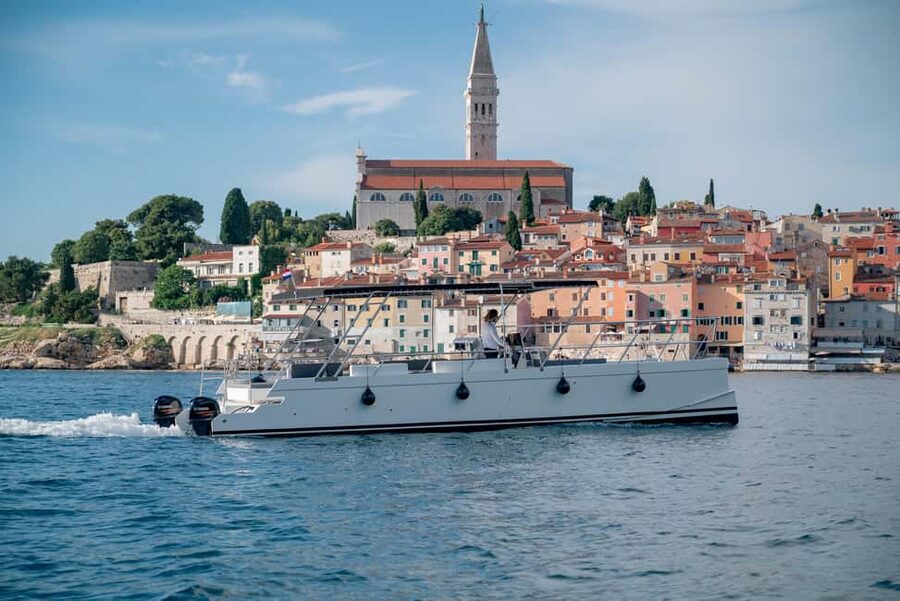 Rovinj: Sunset & dolphin group tours with Catamaran - Why this small Rovinj boat trip is different