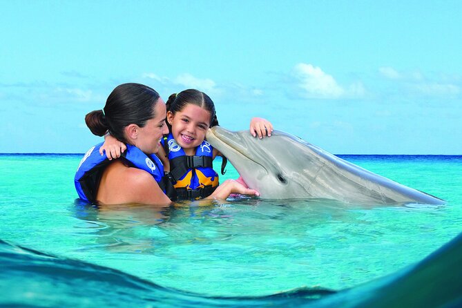 Royal Garragon with Dolphin Encounter in Isla Mujeres - A full Caribbean day from Cancun
