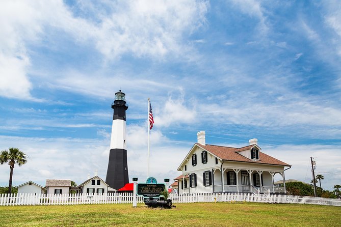 Savannah to Tybee Island with Dolphin Cruise - What the $73.83 price really covers