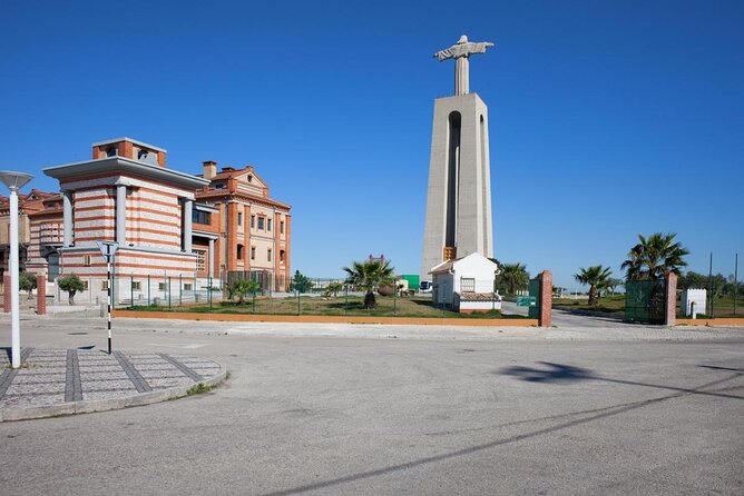 Setúbal Private Tour - Including Dolphin Watching - Key points at a glance