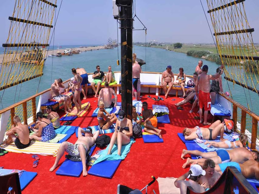 Side: Dolphin Island Boat Tour, Lunch, Sotf Drinks& Swimming - Who will enjoy this Dolphin Island trip?