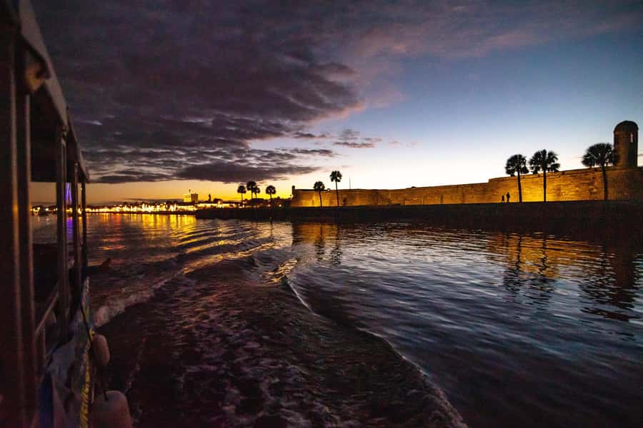 St. Augustine: Sunset Boat Tour with Dolphin Spotting - Under the Bridge of Lions