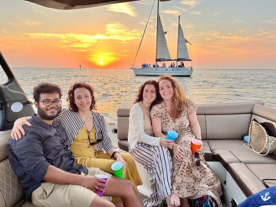 St. Petersburg: Private Barrier Island and Dolphin Boat Tour - Bringing food, drinks, and the right beach kit