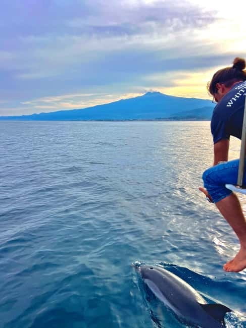 Taormina: Dolphin Tour and Sunset Aperitif Boat Tour - The Blue Grotto and Capo Taormina