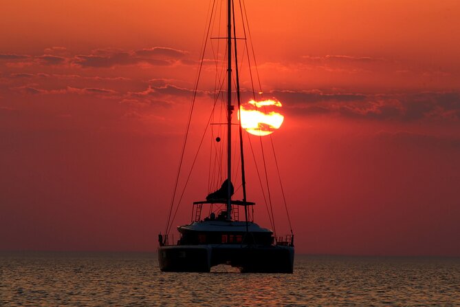 Ultimate Key West Day: Dolphin & Snorkel Combo with Sunset Sail - Sunset dinner aboard the second cruise