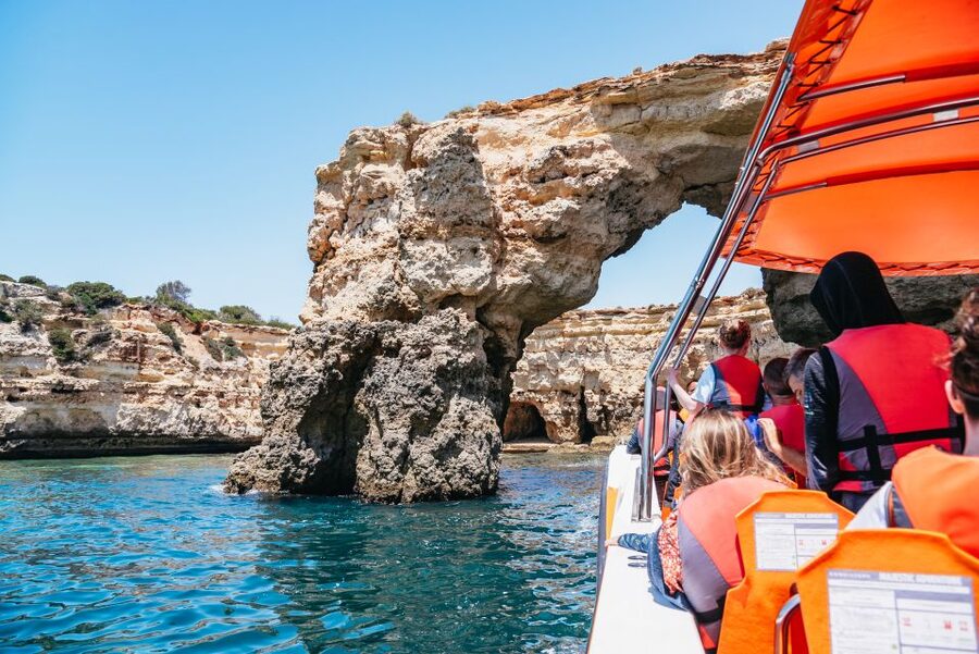 Vilamoura: Benagil Cave Boat Tour with Entry&Dolphin search - Should you book the Benagil tour from Vilamoura?