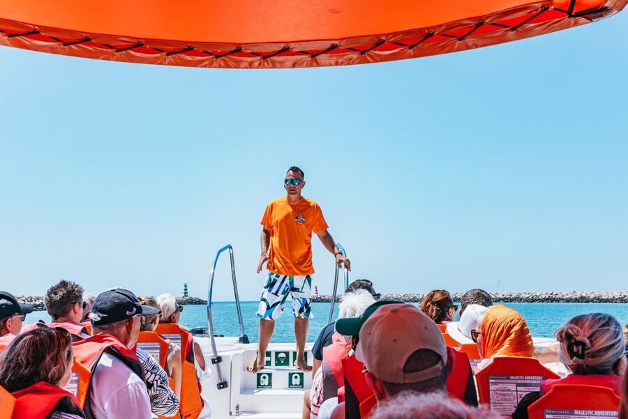 Vilamoura: Benagil Cave Boat Tour with Entry&Dolphin search - The dolphin search is a bonus, not the reason to gamble